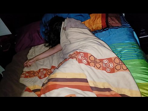 ❤️ Stepson scolds his young stepmother while she sleeps. ❌ Porn video at en-gb.sayhentai.ru ️❤